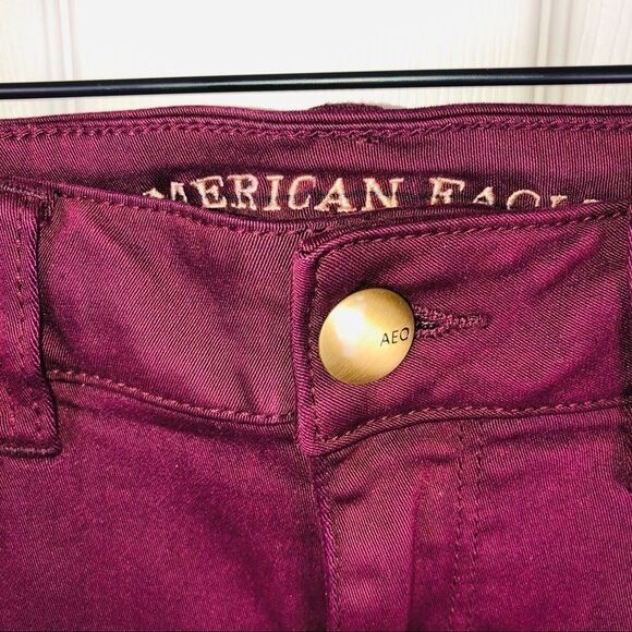 American Eagle hi-rise shortie burgundy shorts 10 - Picture 4 of 7